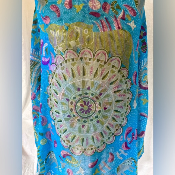 VINTAGE Elephant Blue Sheer Wrap/Scarf/Sarong - Picture 5 of 10